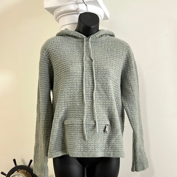 Newton Trading Company Lambswool Hoodie Sweater Shorter Length Zippered Pocket - Picture 2 of 7